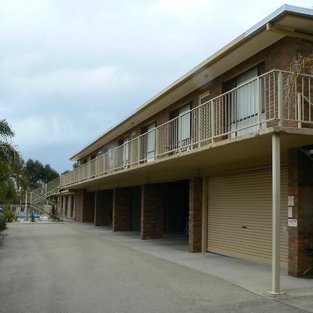 Allambi Holiday apartamentos Lakes Entrance Exterior foto