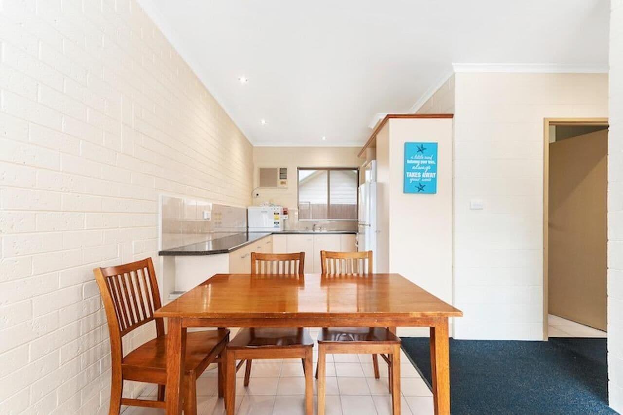 Allambi Holiday apartamentos Lakes Entrance Exterior foto