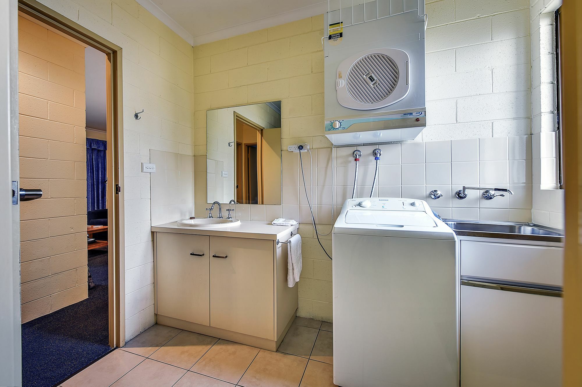 Allambi Holiday apartamentos Lakes Entrance Exterior foto
